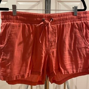 Coral linen shorts